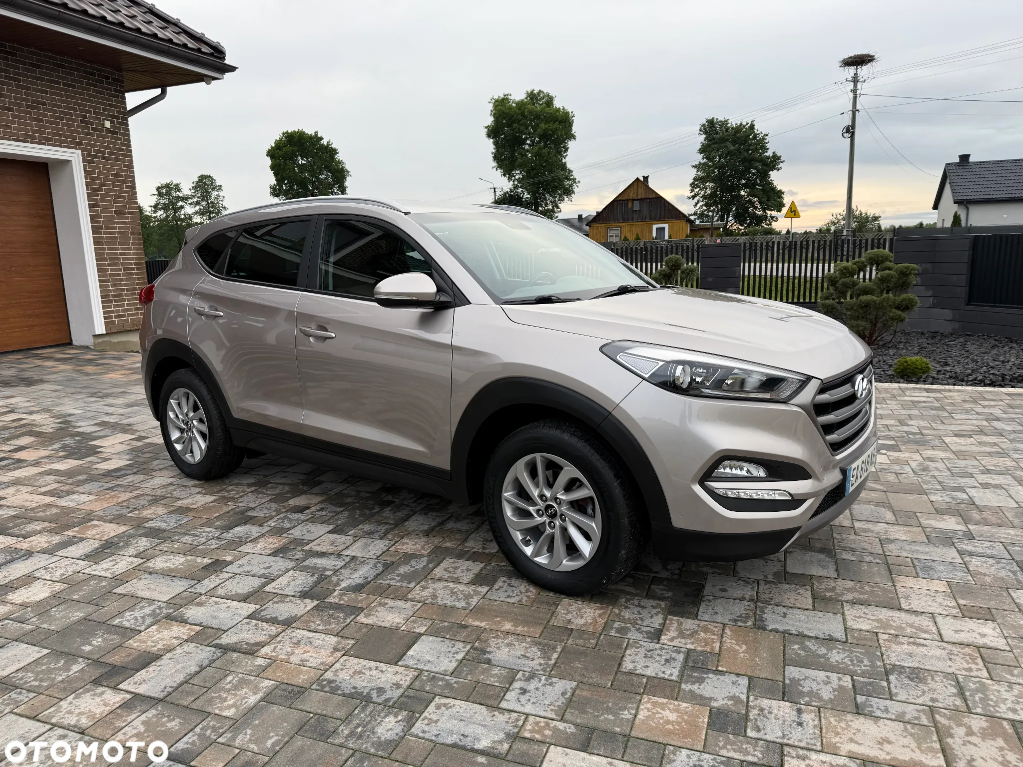 Hyundai Tucson 1.7 CRDI BlueDrive Comfort 2WD - 5