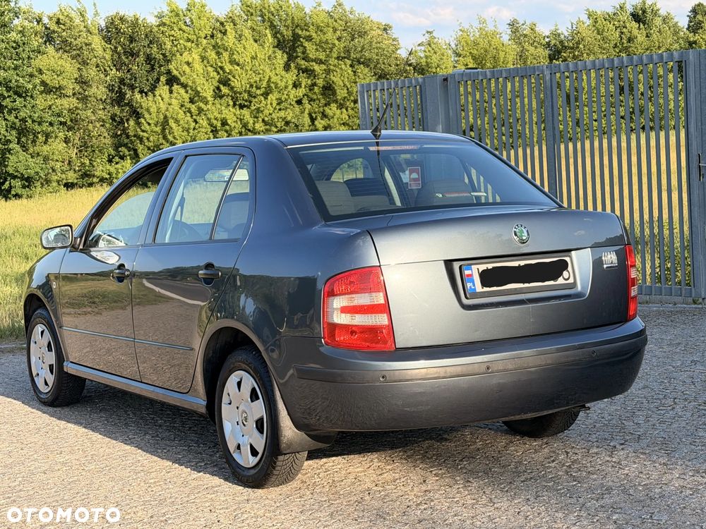 Skoda Fabia 1.2 HTP Classic + - 4