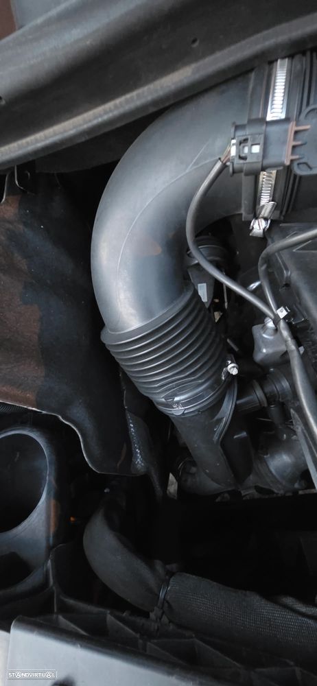 Mercedes-Benz V 220 CDI - 15