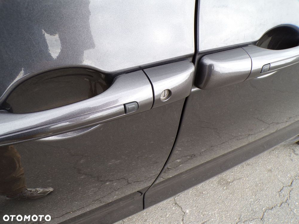 Chrysler Pacifica - 19