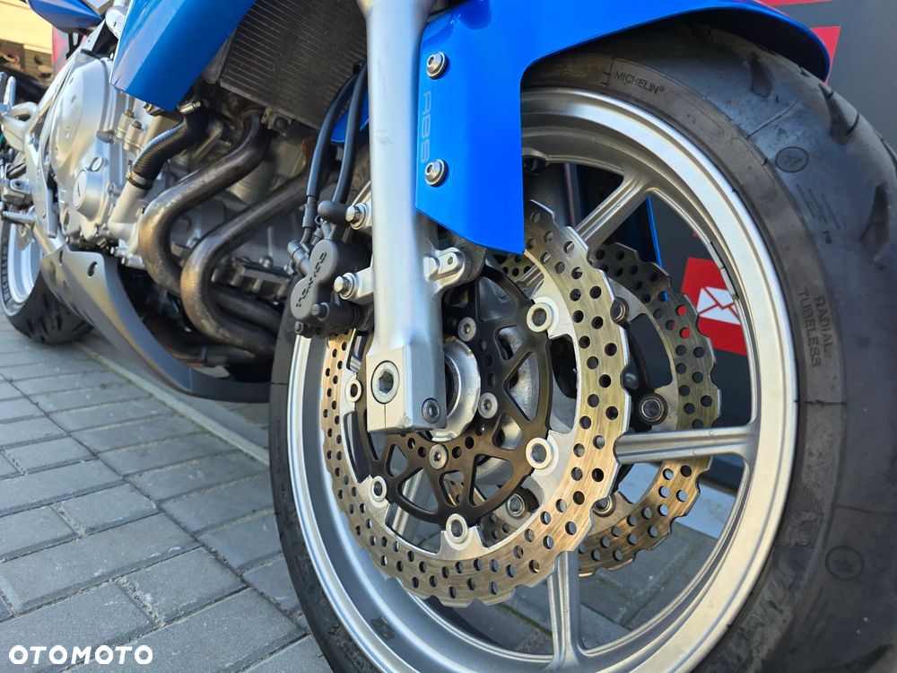 Kawasaki ER - 32