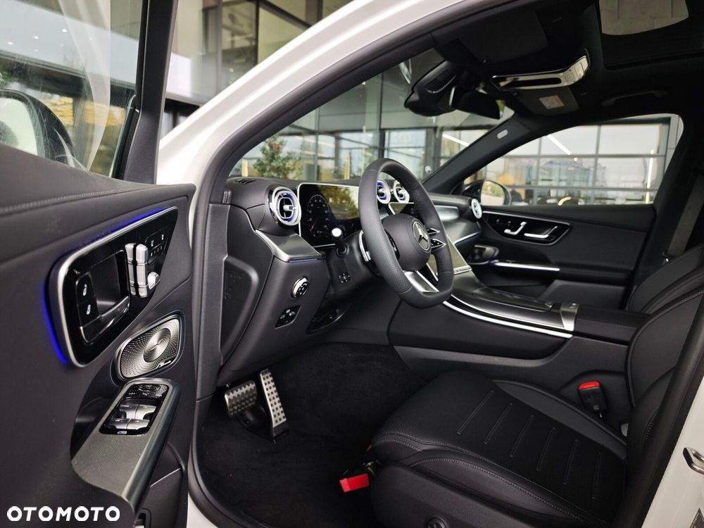 Mercedes-Benz GLC - 10