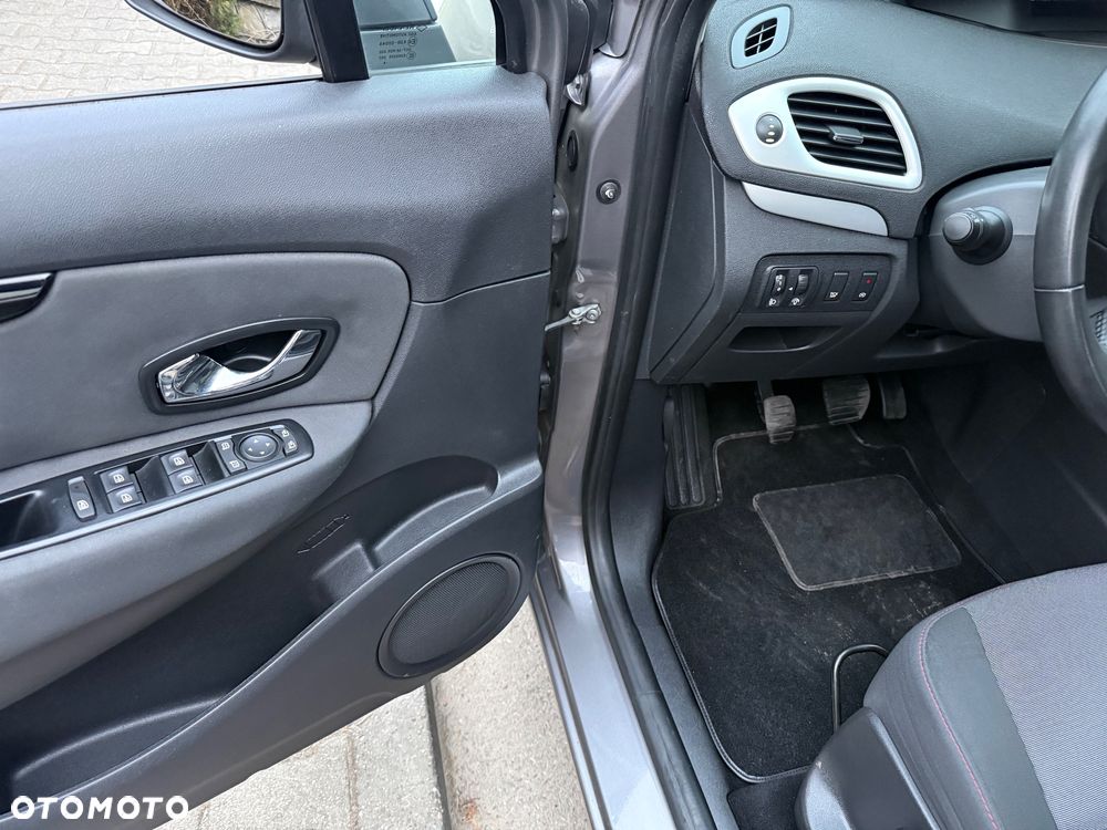 Renault Scenic Energy dCi 130 Start & Stop Dynamique - 24