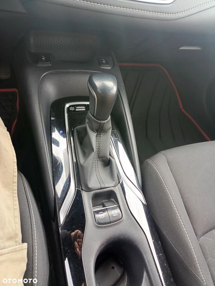 Toyota Corolla 1.8 Hybrid Comfort - 7