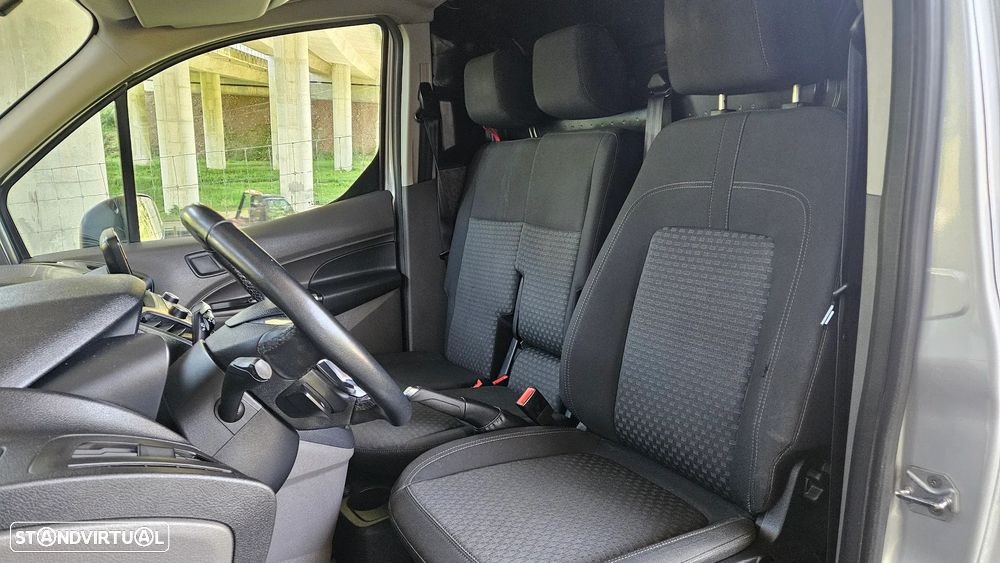 Ford Transit Connect Automática 3Lugares - 12