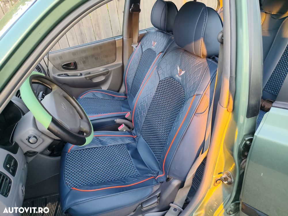 Hyundai Accent - 7