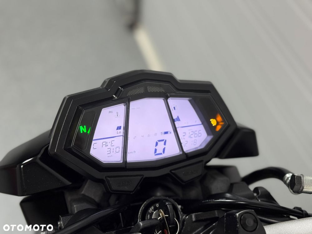 Yamaha MT - 26