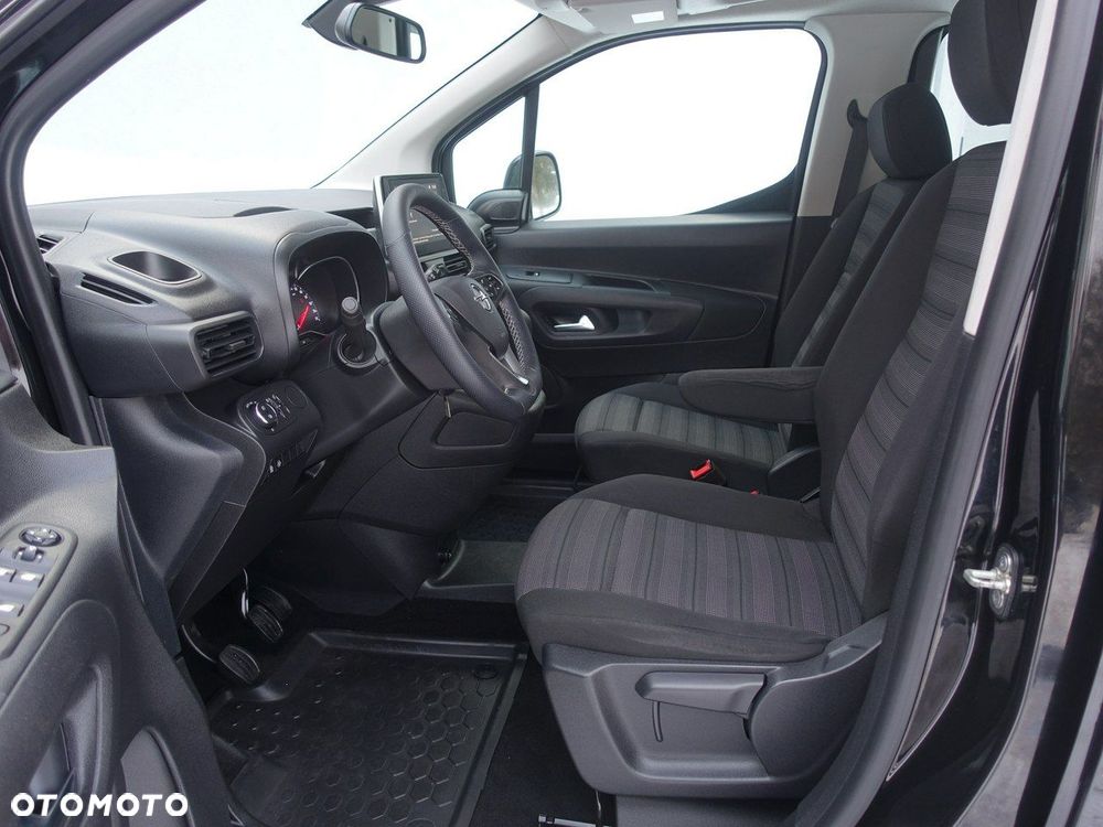 Opel Combo 1.5 D Start/Stop Selection - 8