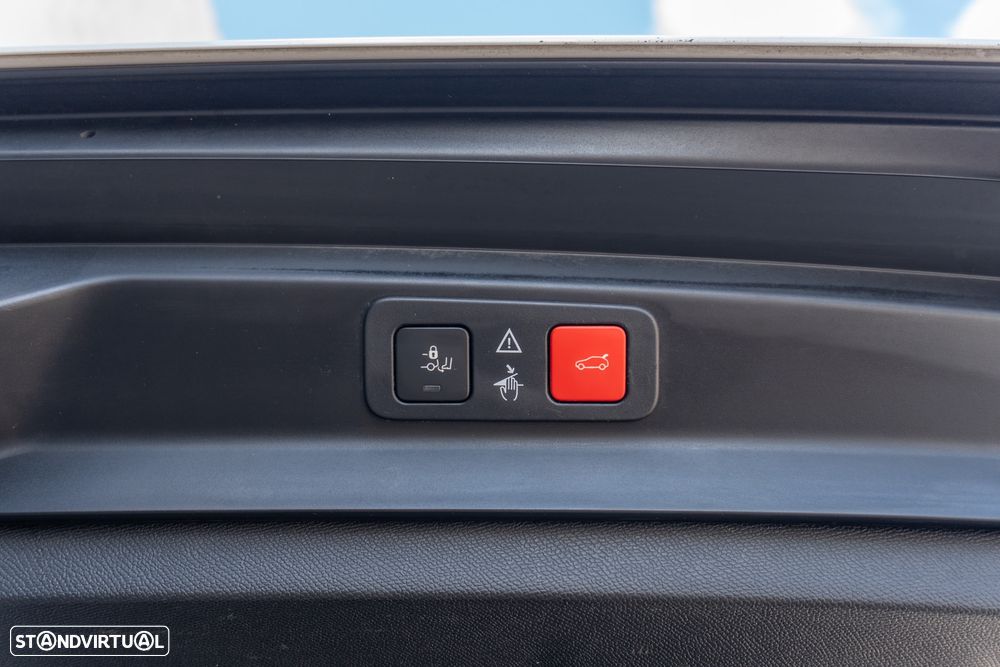 Peugeot 5008 BlueHDI 120 EAT6 Allure - 11