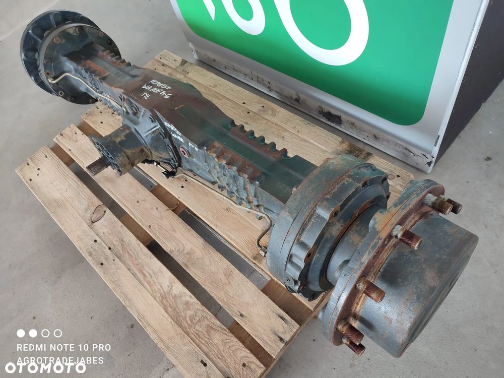 Most napędowy  641977   Komatsu WA100 M6   Tył - 3