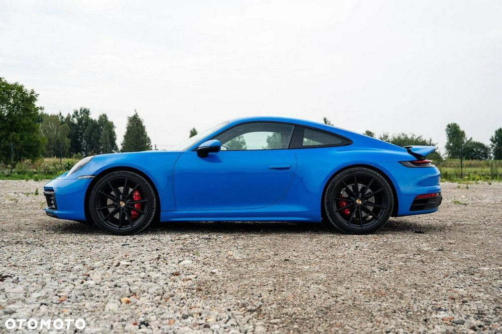 Porsche 911 Carrera S - 10