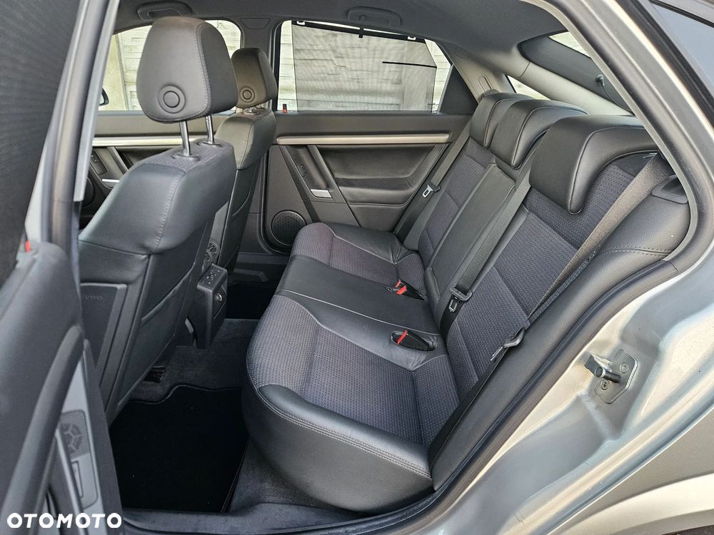 Opel Vectra 2.2 GTS - 21