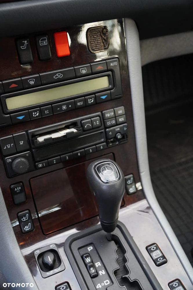 Mercedes-Benz Klasa S 300 TD - 23