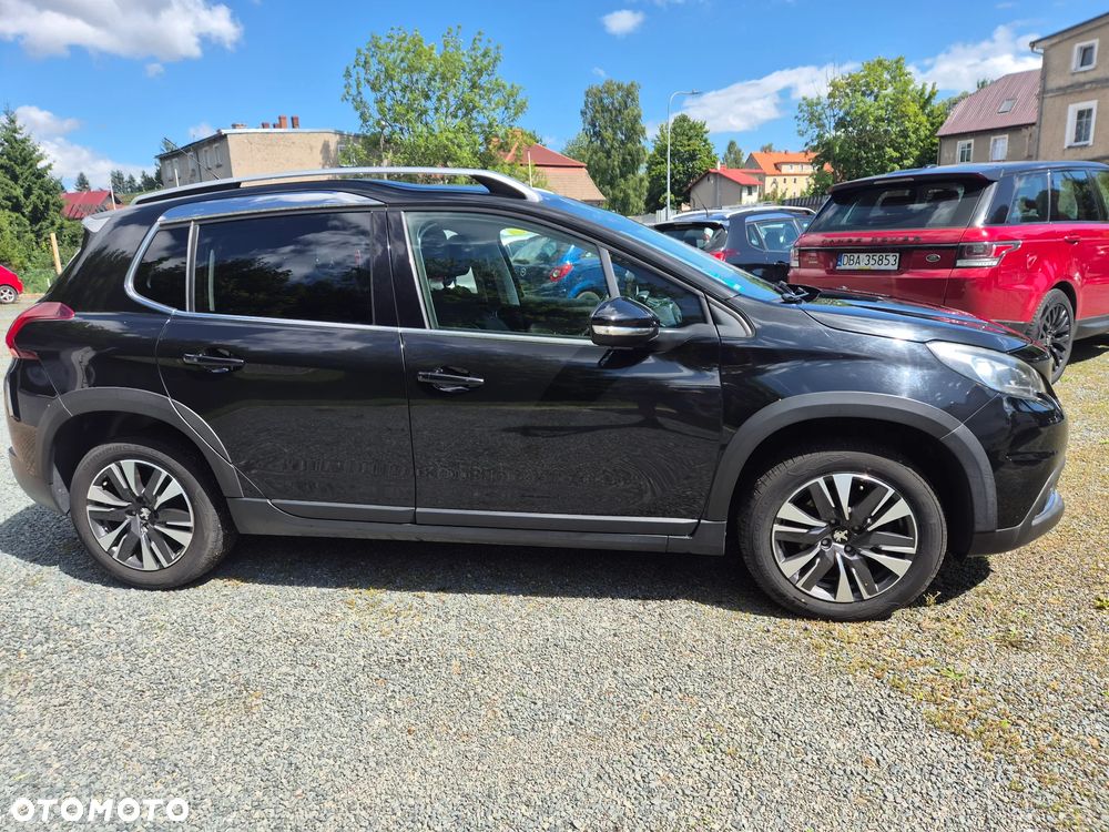 Peugeot 2008 1.2 PureTech Active S&S - 5