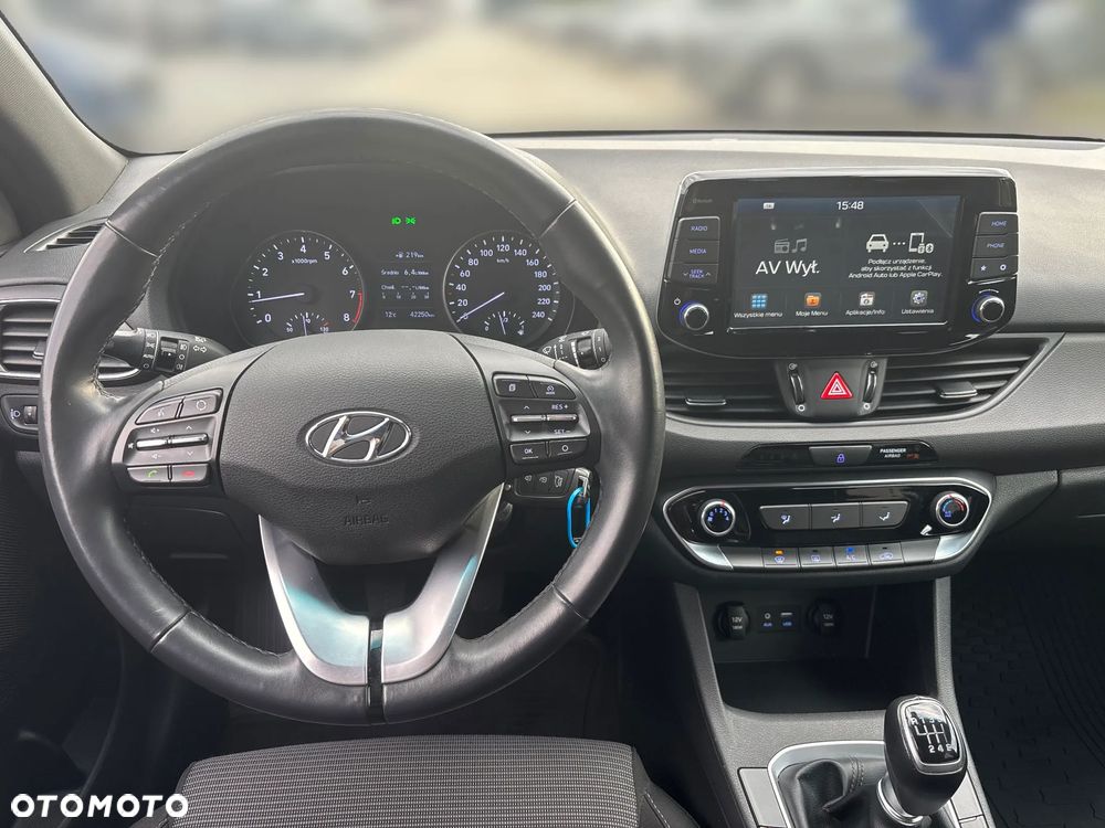 Hyundai i30 1.4 Comfort - 10