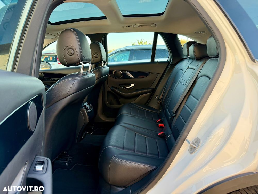 Mercedes-Benz GLC 220 d 4MATIC 9G-TRONIC Exclusive - 9