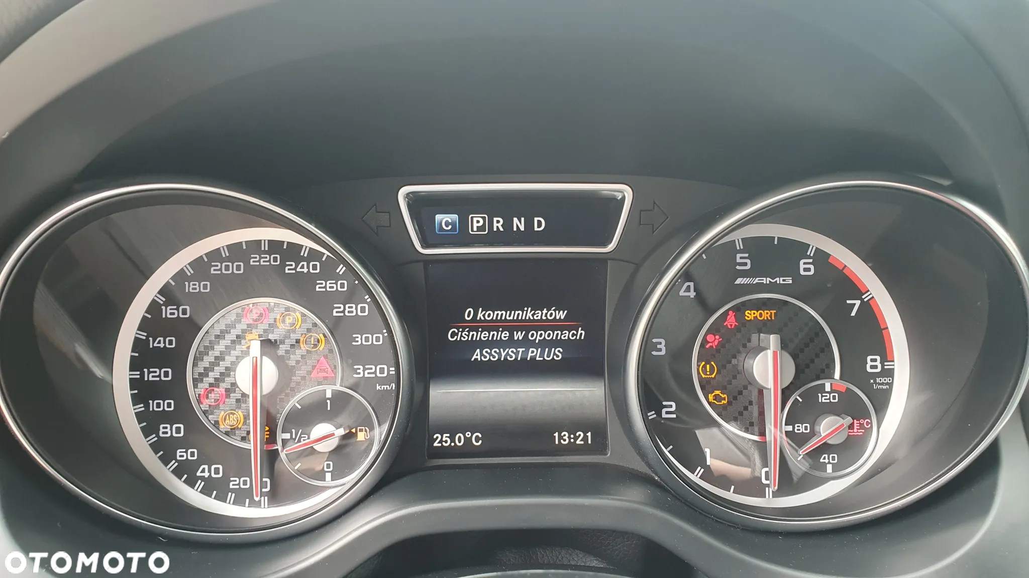 Mercedes-Benz CLA AMG 45 4-Matic - 14