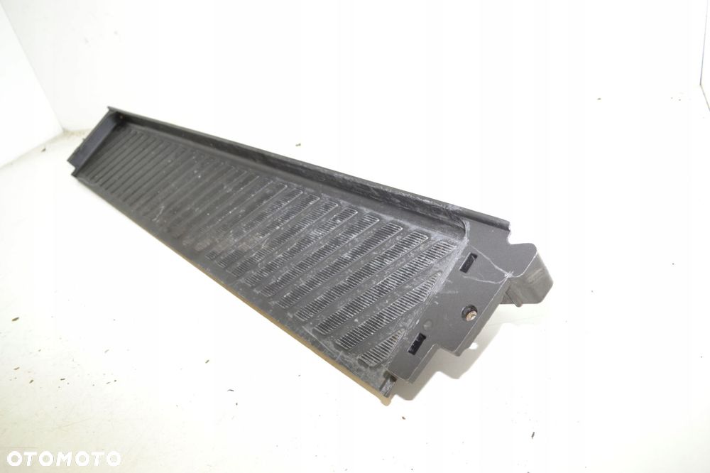 MERCEDES SPRINTER W906 STOPIEŃ PRÓG DRZWI PRZESUWNYCH PRAWY A9066860710 - 2