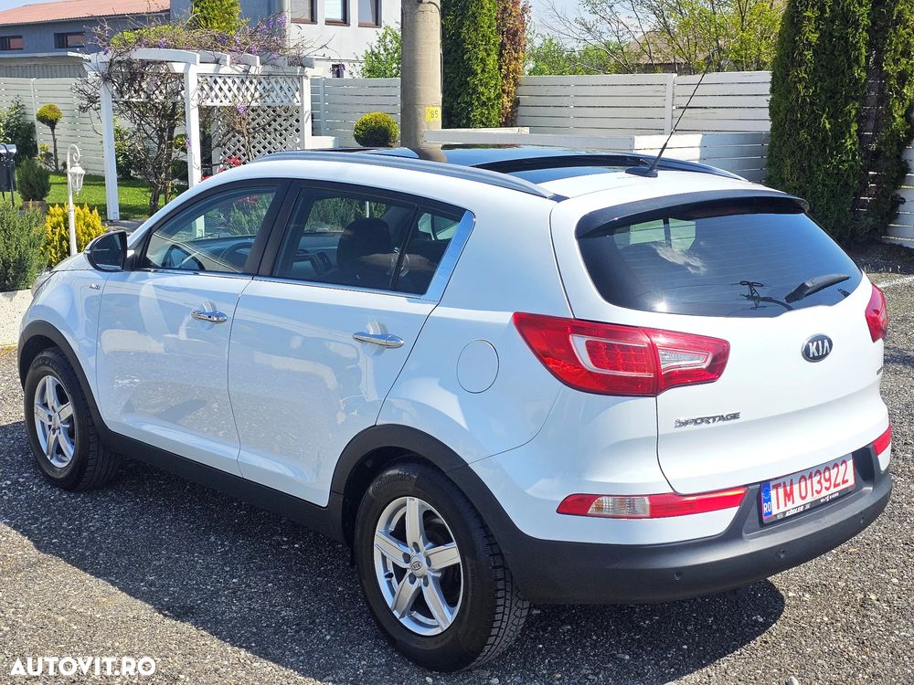 Kia Sportage 2.0 CRDI 184 4WD Automatik Fifa World Cup Edition - 4