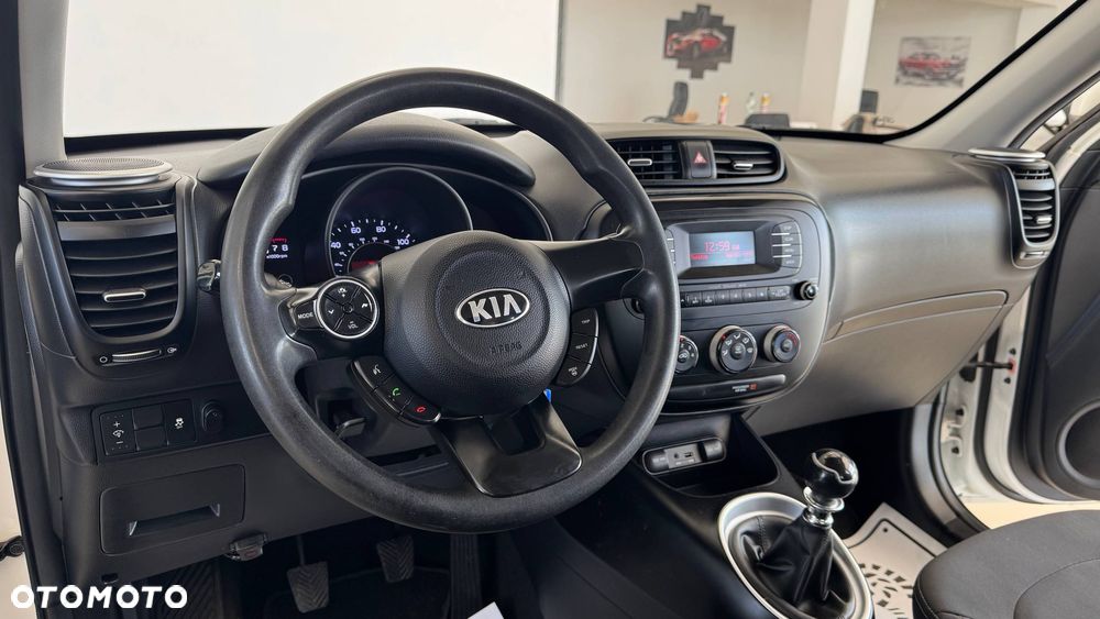 Kia Soul 1.6 GDI Dream Team Edition - 25