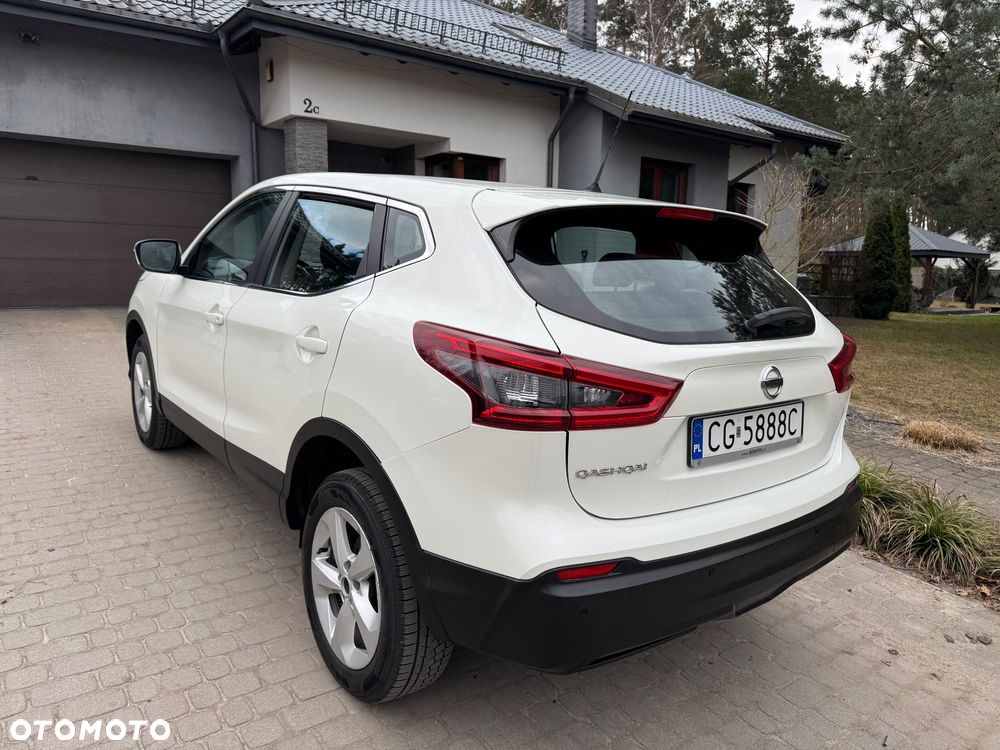 Nissan Qashqai 1.2 DIG-T N-Connecta Xtronic EU6 - 3