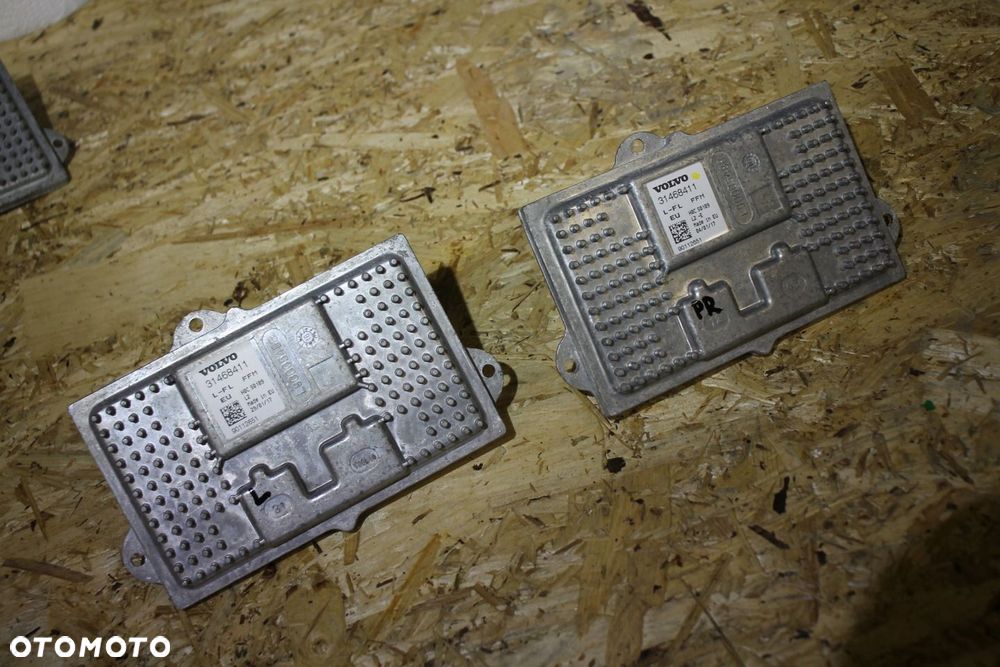 VOLVO V90 S90 MODUŁ PRZETWORNICA LAMPY FULL LED 31468411 LEWY PRAWY - 1