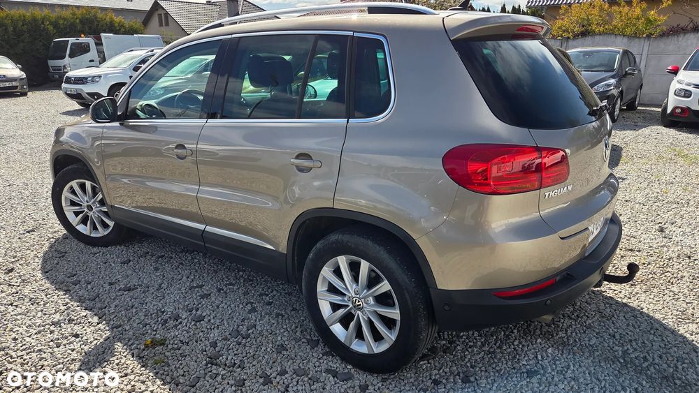 Volkswagen Tiguan 1.4 TSI BlueMotion Technology Exclusive - 10