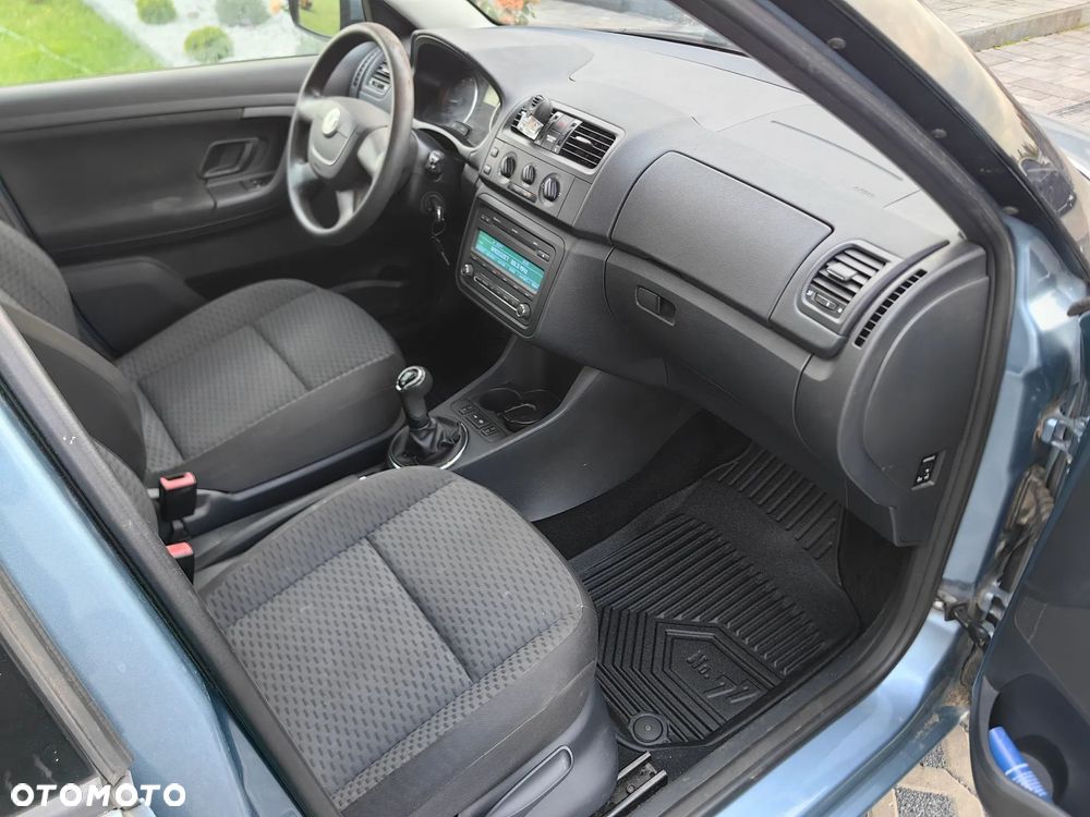 Skoda Fabia 1.2 TSI Ambiente - 6