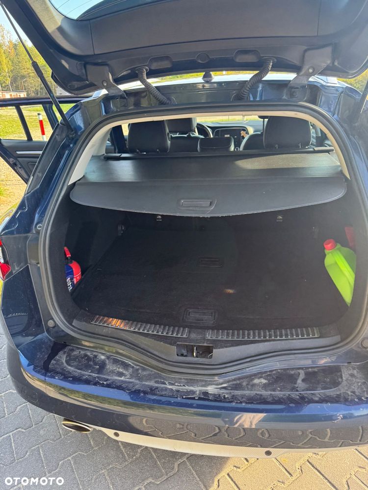 Renault Megane 1.6 dCi Bose - 6