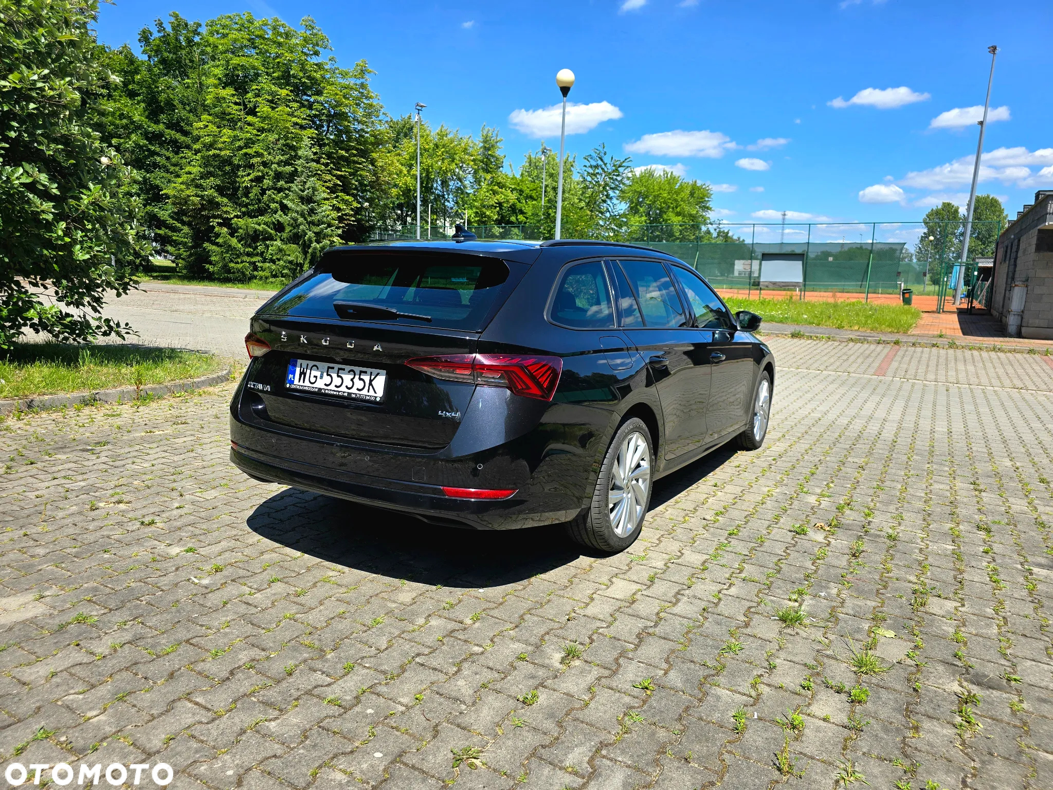 Skoda Octavia 2.0 TDI 4x4 Style DSG - 9
