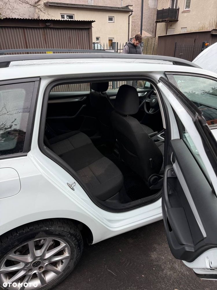 Skoda Octavia 1.6 TDI (Green tec) Active - 9