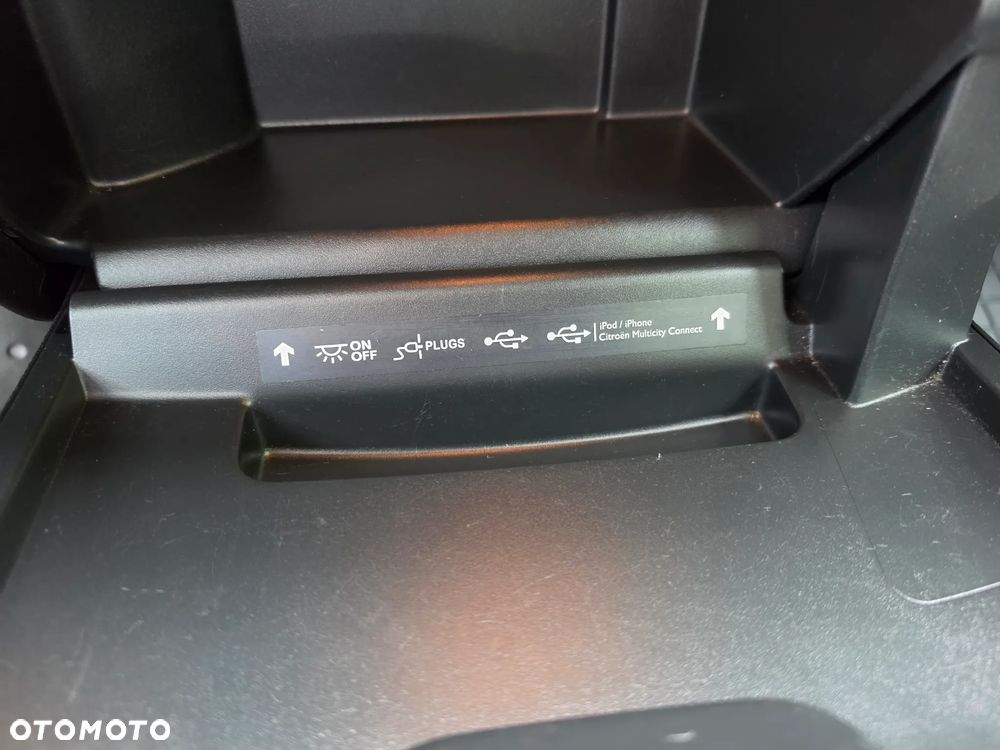 Citroën C4 Grand Picasso - 16