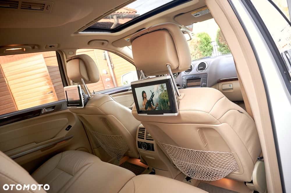 Mercedes-Benz GL 450 4Matic 7G-TRONIC - 29