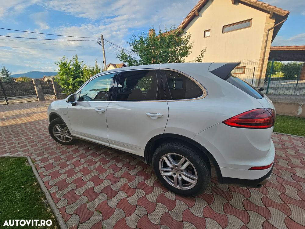 Porsche Cayenne 3.0TD TipTronic - 4