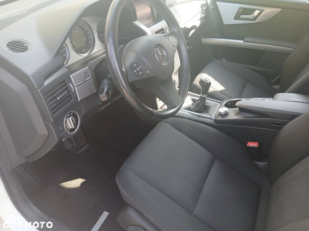 Mercedes-Benz GLK 200 CDI DPF BlueEFFICIENCY - 11