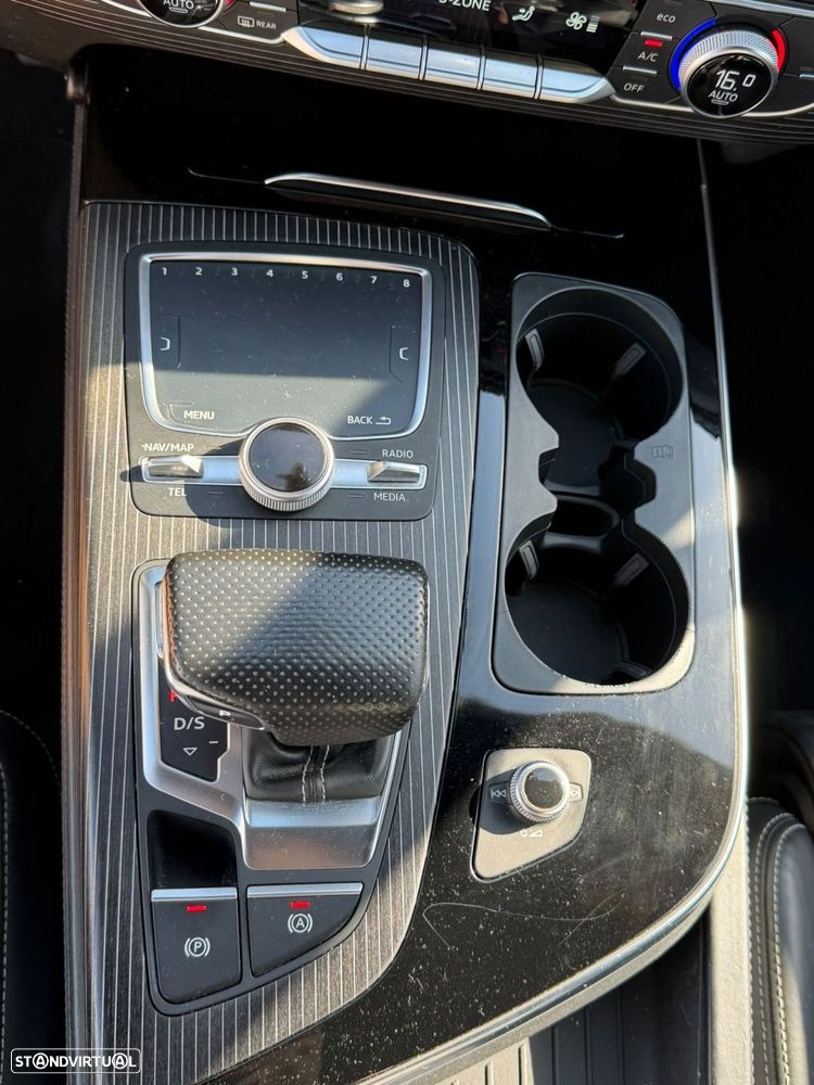 Audi Q7 - 28