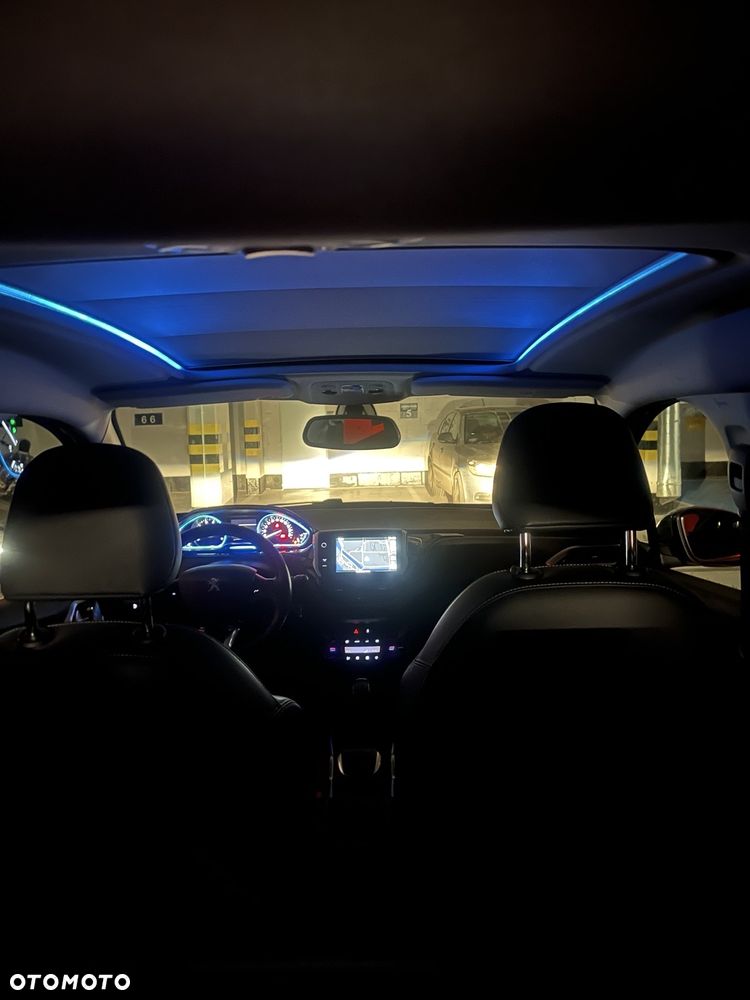 Peugeot 2008 120 VTI Allure - 20