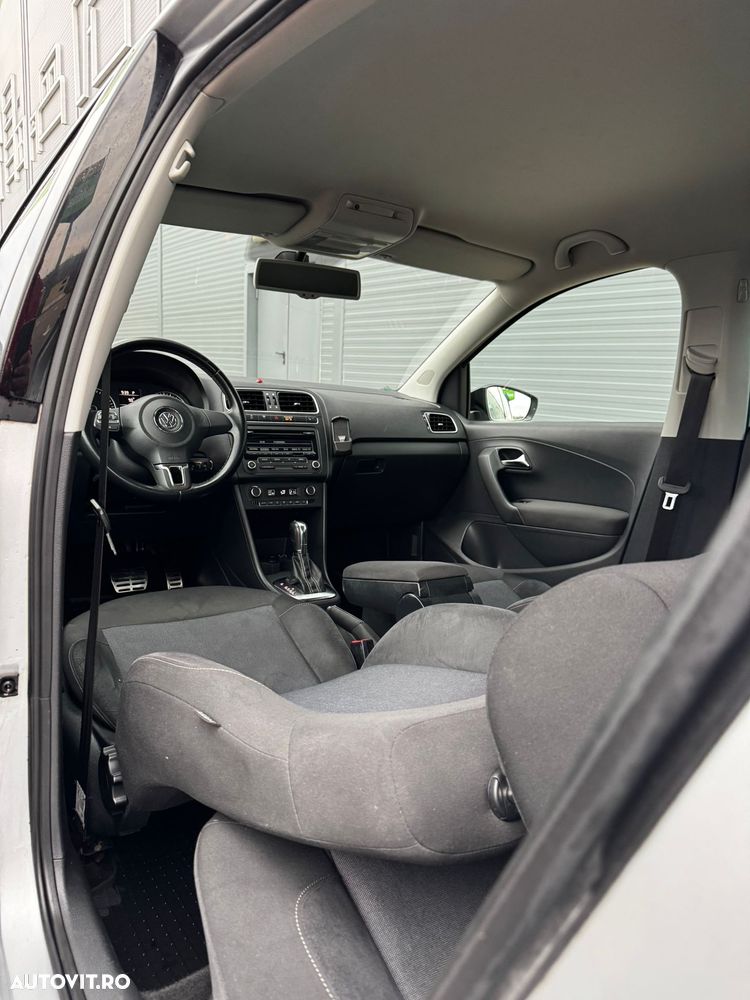 Volkswagen Polo - 16