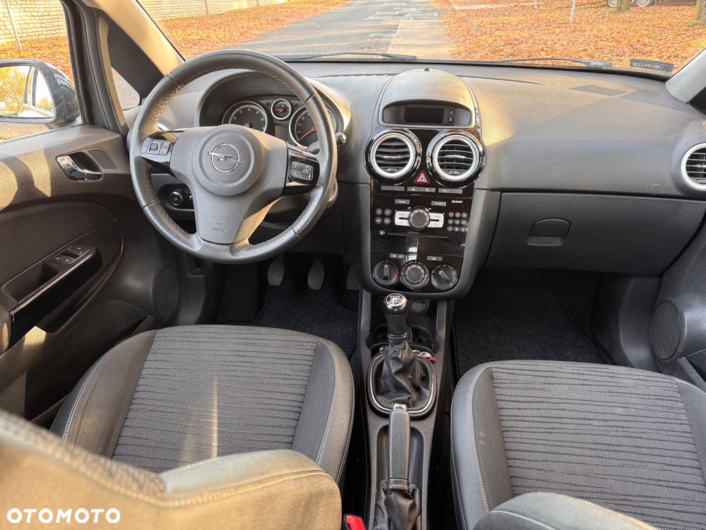 Opel Corsa 1.4 16V Graphite - 17