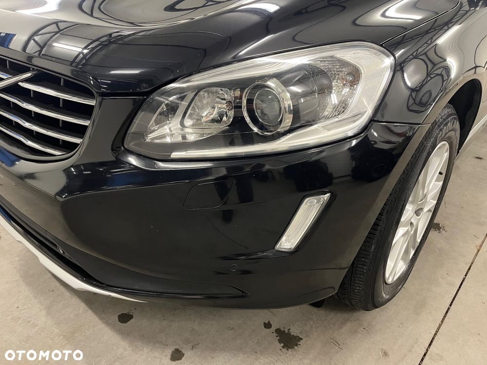 Volvo XC 60 D4 Geartronic Momentum - 32