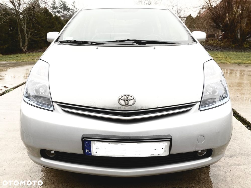 Toyota Prius 1.5 VVT-i Sol - 10
