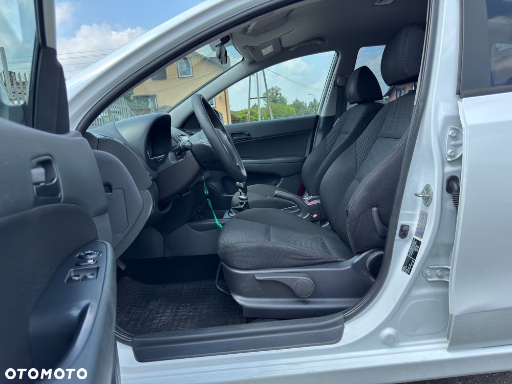 Hyundai i30 i30cw 1.6 CRDi blue Classic - 15