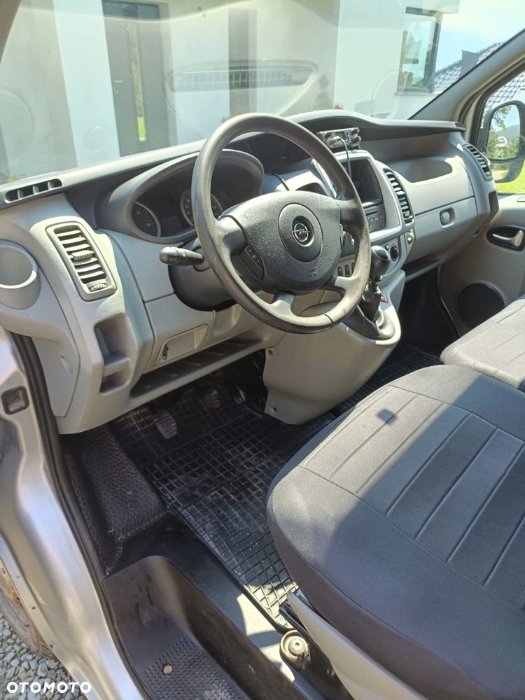 Opel Vivaro - 5