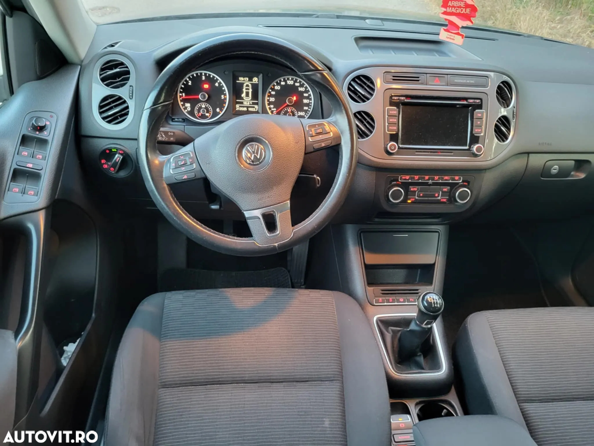 Volkswagen Tiguan 2.0 TDI BMT Trend & Fun - 4