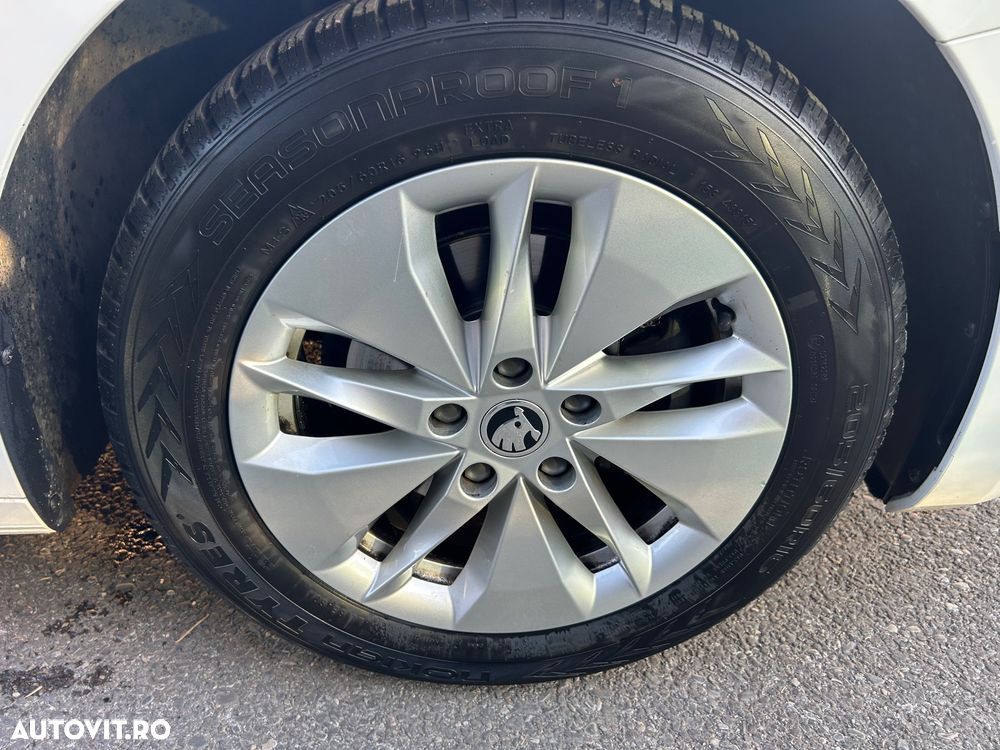 Skoda Octavia 2.0 TDI Ambition - 3