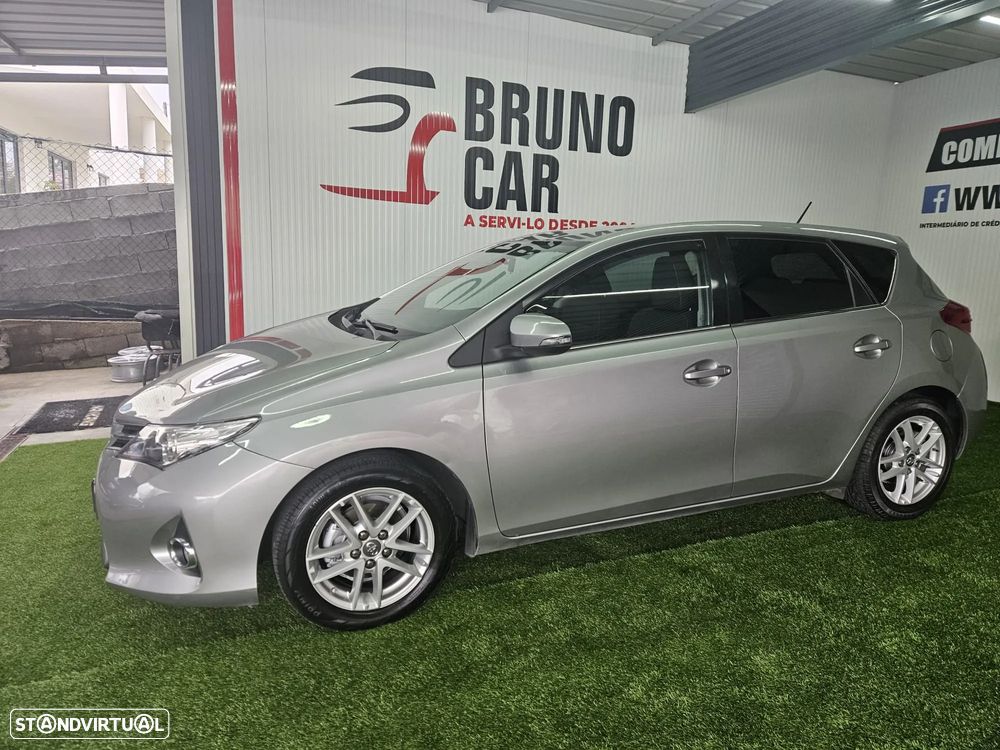 Toyota Auris 1.4 D-4D Edition-S - 3