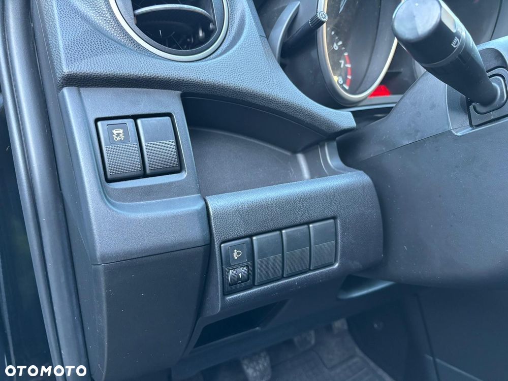 Mazda 5 1.8 Exclusive + - 26