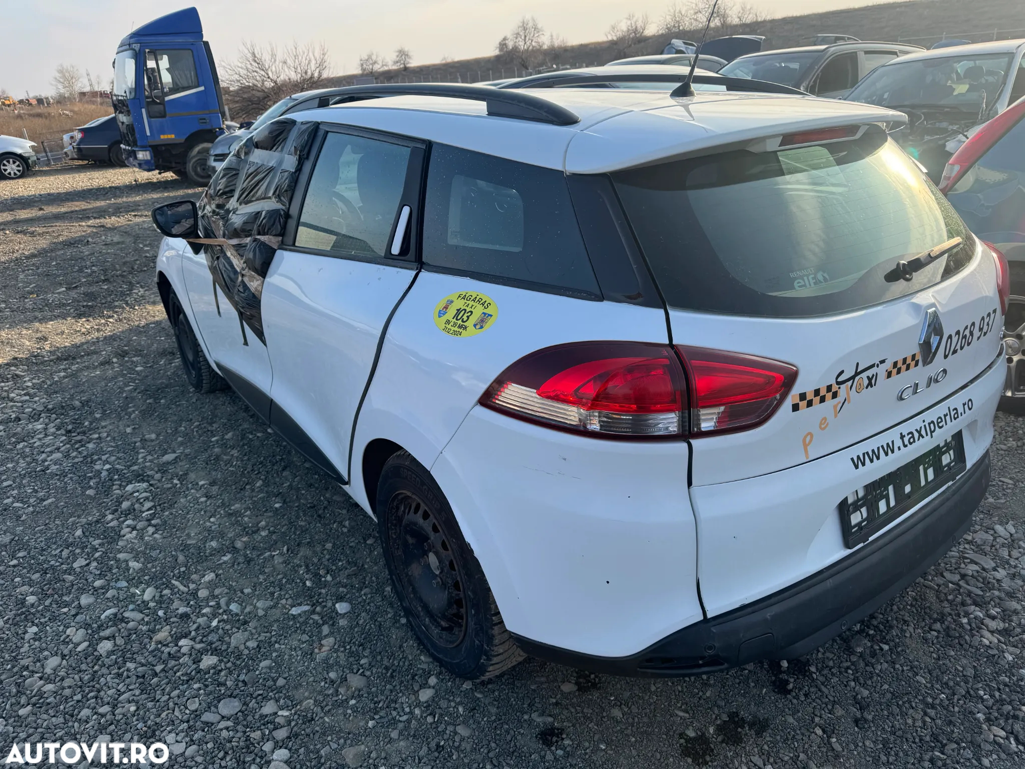 Dezmembram Renault Clio 4 Combi/Break  1.5 dci 2015 - 5