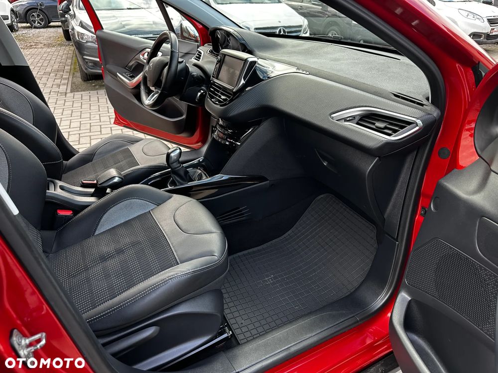 Peugeot 2008 - 23