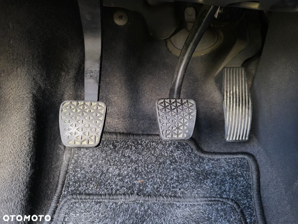 Opel Zafira 1.8 Family - 23